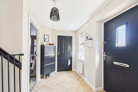 3 bedroom detached house for sale, Morton Close, Hampton Gardens, PE7