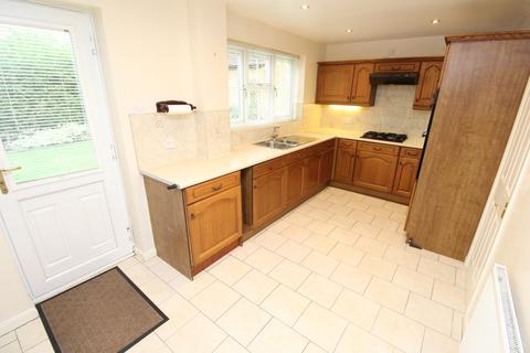 4 bedroom detached house for sale, Snowdrop Close, Leicester LE19