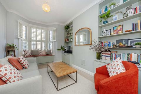 undefined, Medwin Street, London SW4