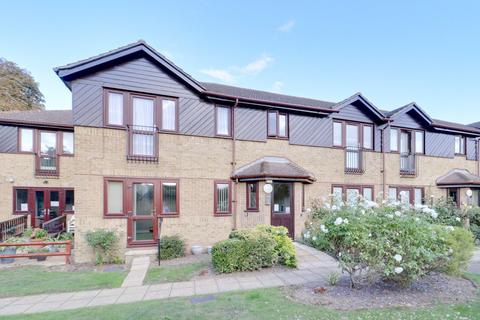 2 bedroom retirement property for sale, Upminster Road South, Rainham RM13