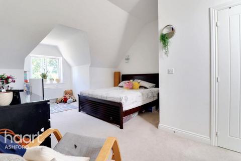 undefined, Sir John Killick Road, Ashford