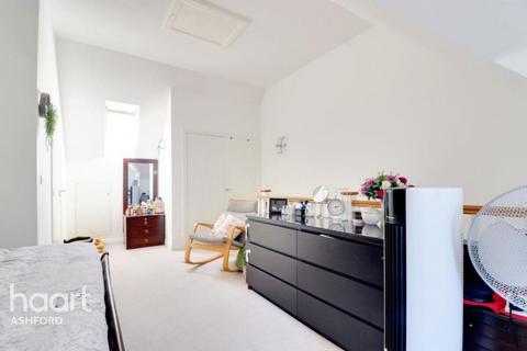 undefined, Sir John Killick Road, Ashford