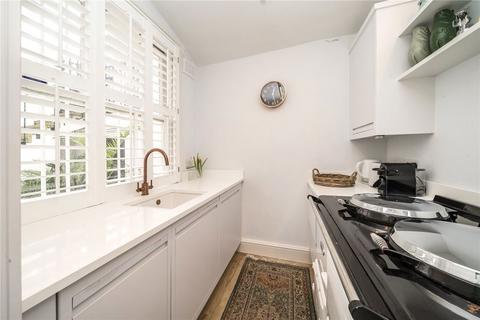 2 bedroom flat for sale, Queen's Gate Gardens, London SW7