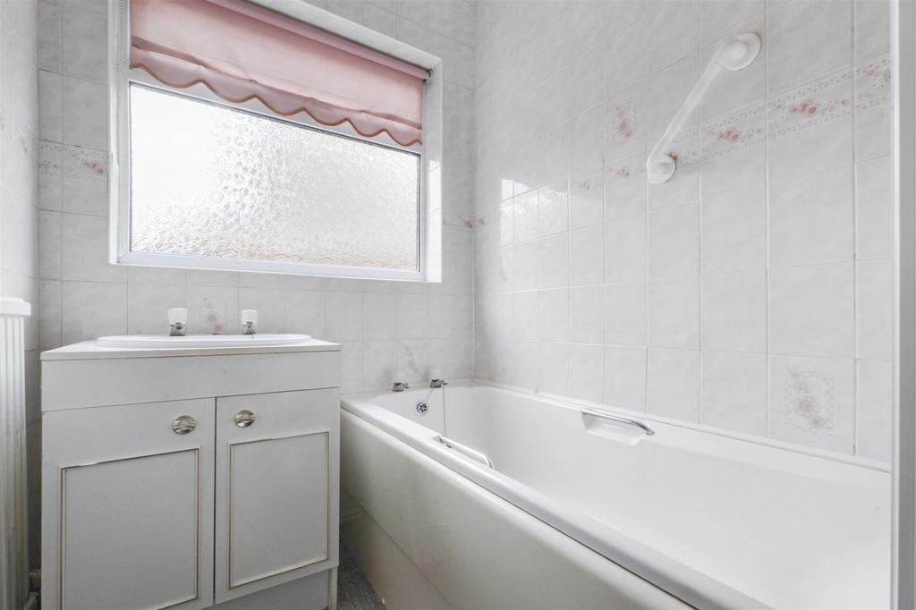 Bathroom.jpeg