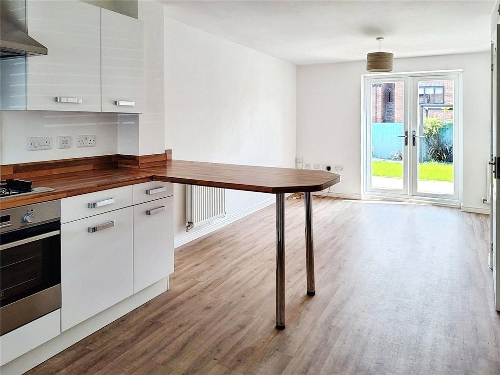 Living Room/Kitchen