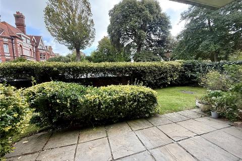 3 bedroom apartment for sale, Grassington Road, Eastbourne, East Sussex, BN20