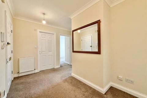 3 bedroom apartment for sale, Grassington Road, Eastbourne, East Sussex, BN20
