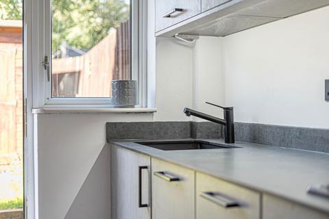 94 Borodin Close, Brighton Hill, Basingstoke, RG22 4EW