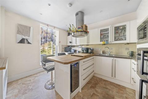2 bedroom flat for sale, 59 Moray Road, London N4