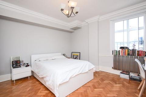 3 bedroom flat for sale, Baker Street, London, NW1