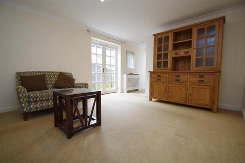 undefined, Wood Street, Wallingford