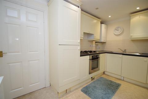 undefined, Wood Street, Wallingford