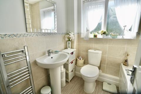 undefined, Ashby Court, Kislingbury, NN7 4JE