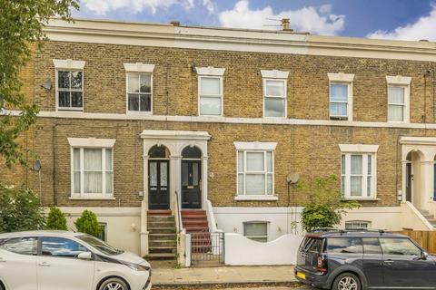 Kings Grove, London SE15