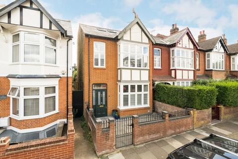 Nimrod Road, London SW16