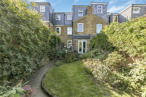 12 Dean Road, Hounslow, TW3 2EZ