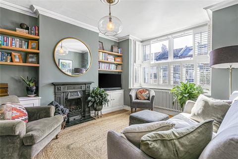 12 Dean Road, Hounslow, TW3 2EZ