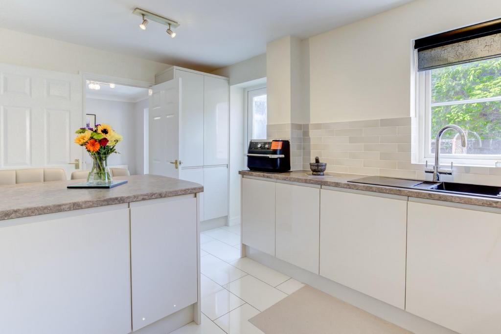 Breakfast Kitchen