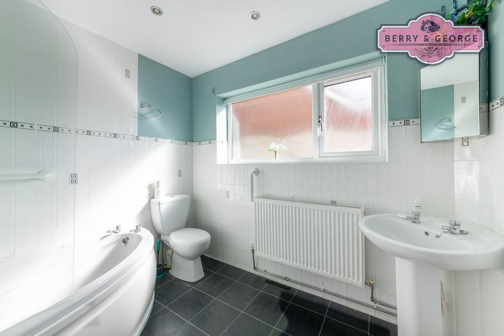 Family bathroom