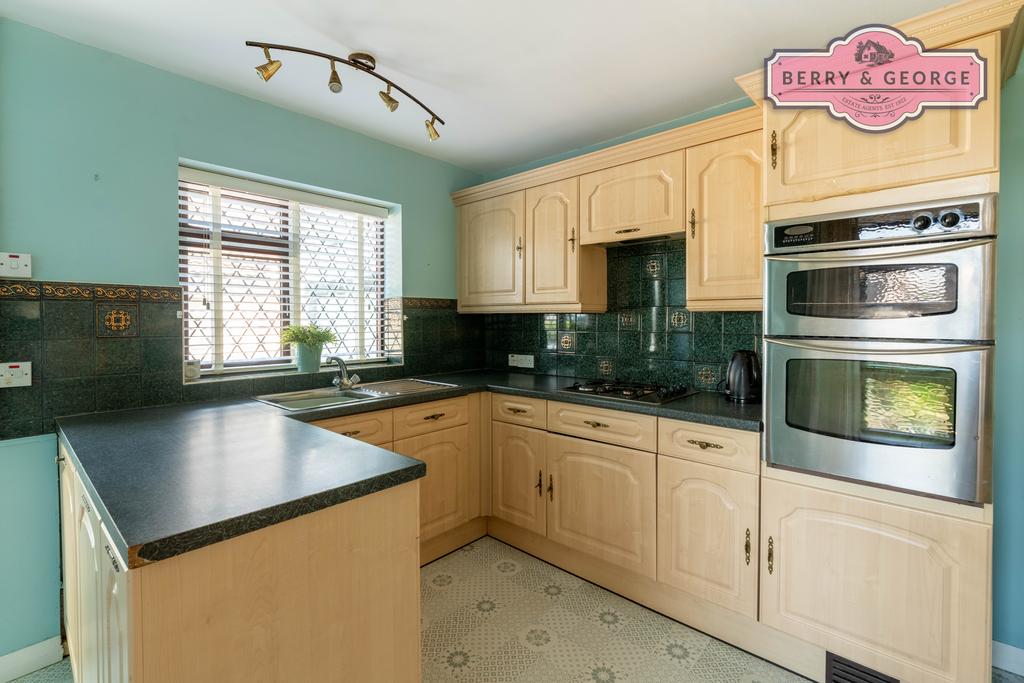 Kitchen/breakfast
