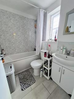 undefined, Somerset Gardens, N17