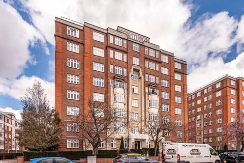 Hall Road, London NW8