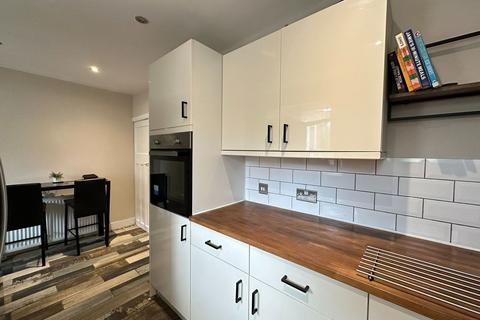 2 bedroom semi-detached house for sale, Cedar Street, Ashton-under-lyne, OL6 9LW