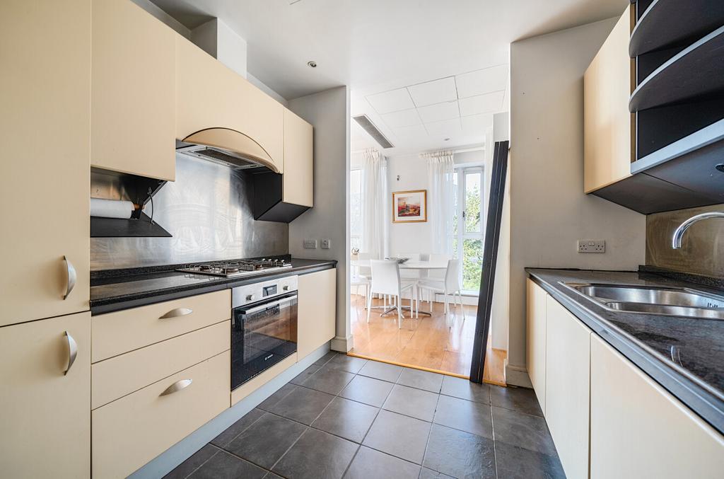 1358144-4-68cd89e...