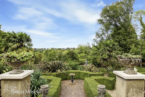 undefined, Paynesfield Road, Tatsfield TN16