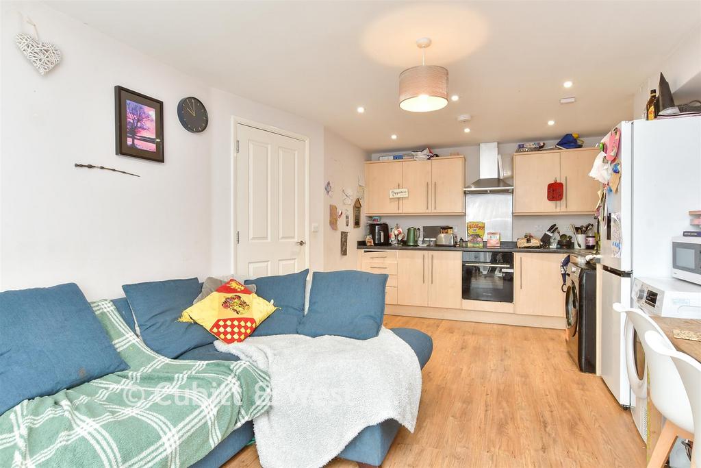 Kitchen/ Lounge/ Dining Area