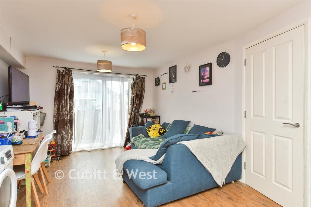 Kitchen/ Lounge/ Dining Area