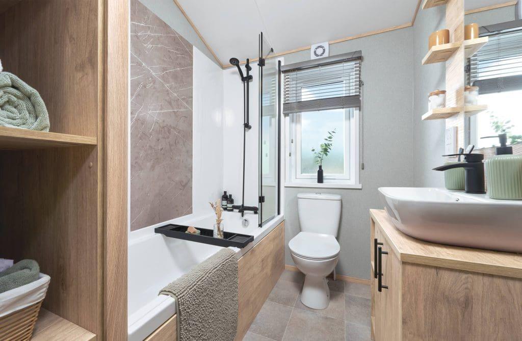 Abi Kielder6356 Bathroom 2026 Rt 1024x669.jpg