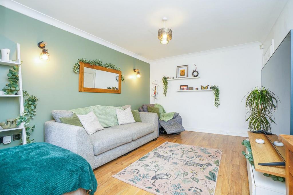 29 Sycamore Avenue, Eggborough, DN14 0 WU DSC06056.