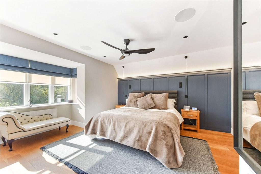 Main Bedroom