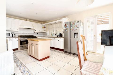 undefined, Dickenswood Close, London