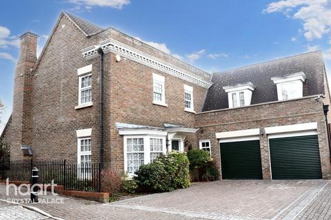 undefined, Dickenswood Close, London