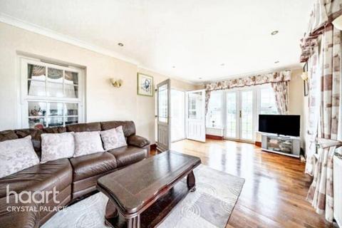 undefined, Dickenswood Close, London