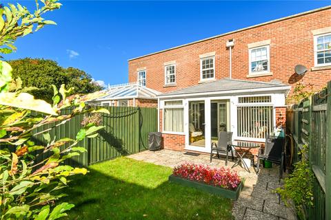 17 Atkinson Close, Barton On Sea, New Milton, BH25 7FF