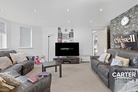 56 Brandon Close, Chafford Hundred, Grays, RM16 6QX