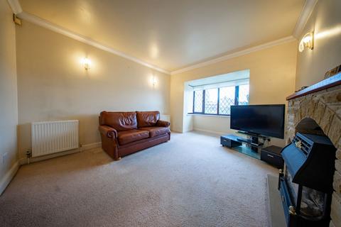 undefined, Valley Fold, Bradford BD13