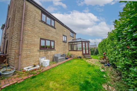 undefined, Valley Fold, Bradford BD13