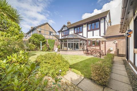undefined, Llythrid Avenue Uplands, Swansea