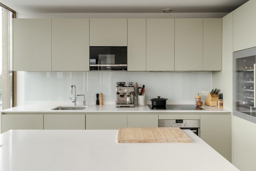 311268   20250915 tmh pentonville rd 66 42 hi r...