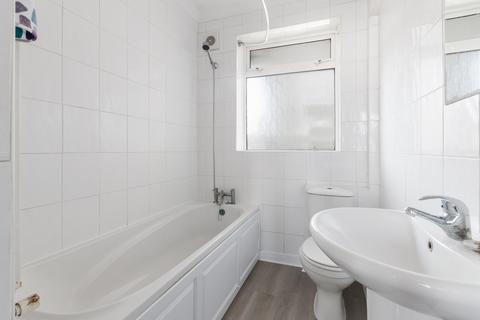 1 bedroom flat for sale, Coleman Court, Kimber Road, Southfields, SW18