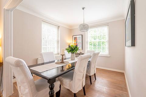 2 bedroom flat to rent, Prince Arthur Road, Hampstead, London, NW3
