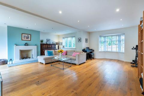 undefined, Linthurst Newtown, Blackwell, B60