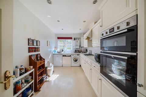 undefined, Longcrofte Road, Edgware, HA8