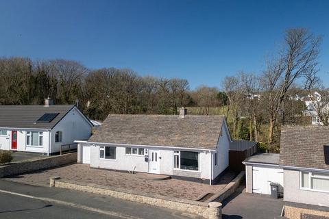 undefined, Breeze Hill, Tyn-y-gongl LL74
