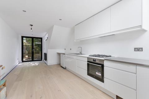 2 bedroom flat to rent, 539 Chiswick High Road, London W4
