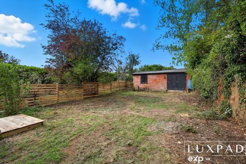 4 bedroom detached house for sale, Stowmarket Road, Ipswich IP6